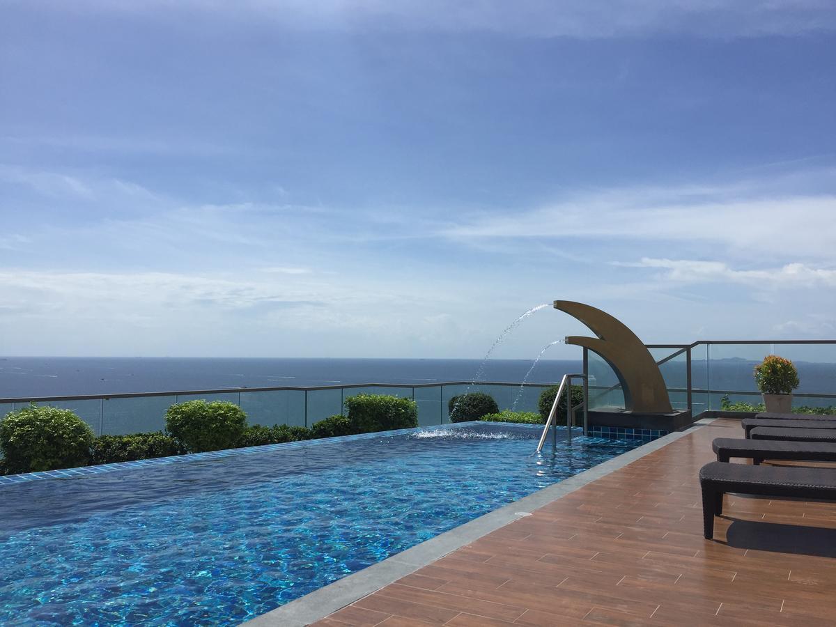 Stylish Studio In Peak Towers Pattaya Buitenkant foto
