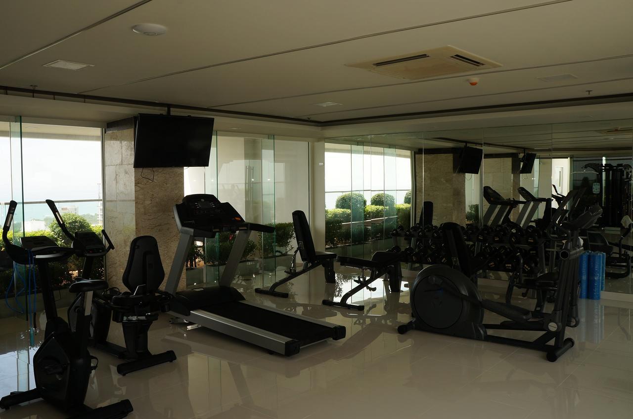 Stylish Studio In Peak Towers Pattaya Buitenkant foto