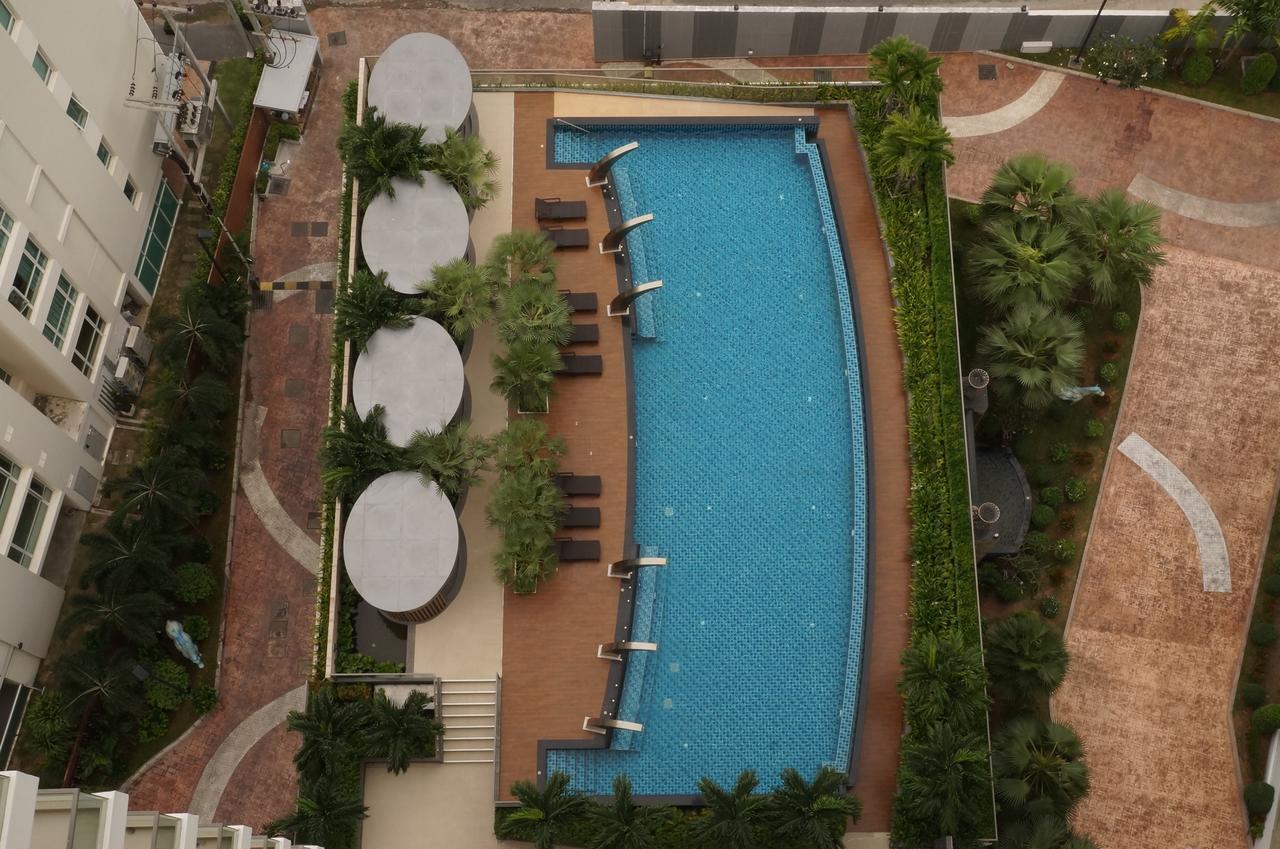 Stylish Studio In Peak Towers Pattaya Buitenkant foto