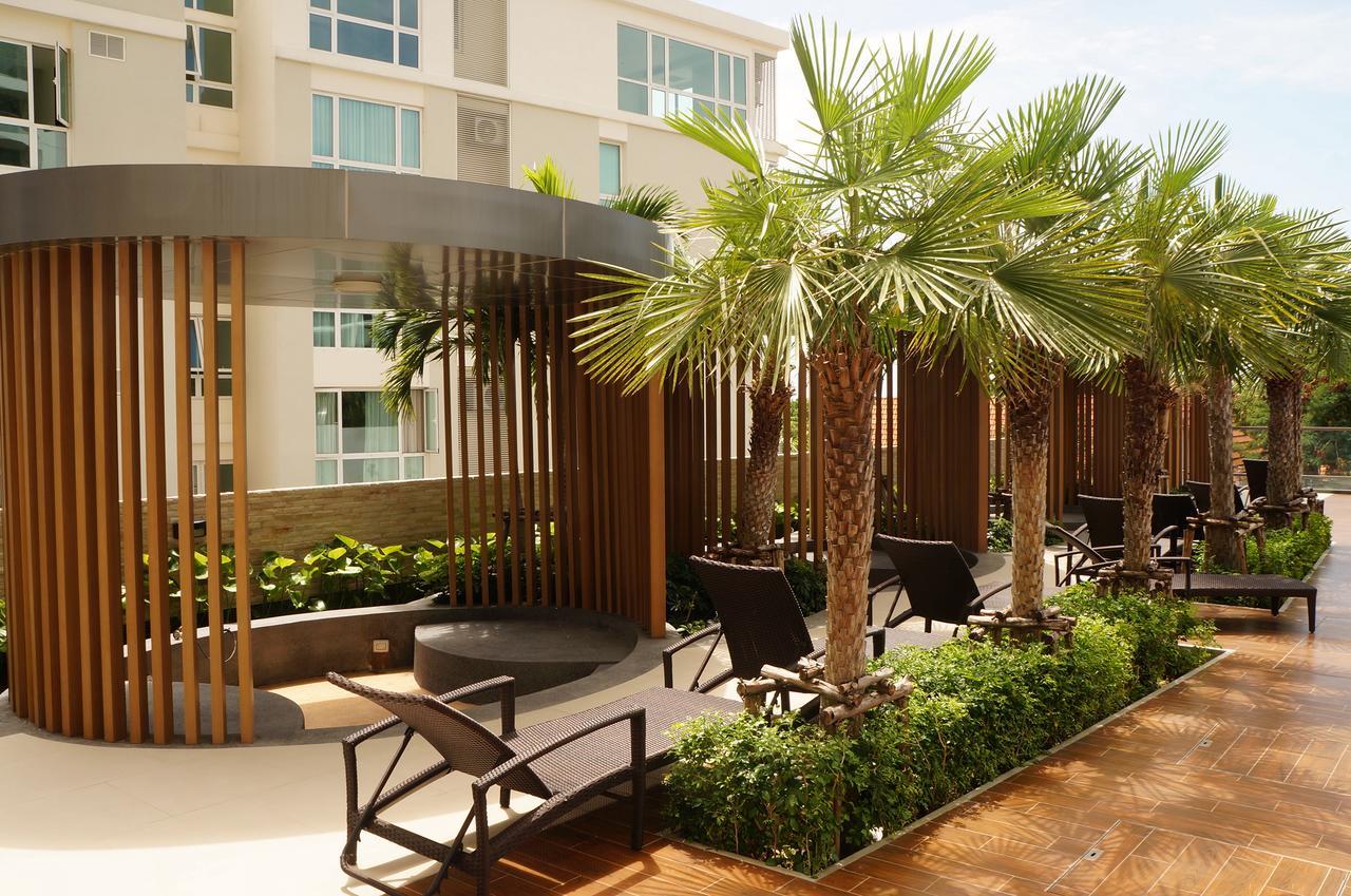 Stylish Studio In Peak Towers Pattaya Buitenkant foto